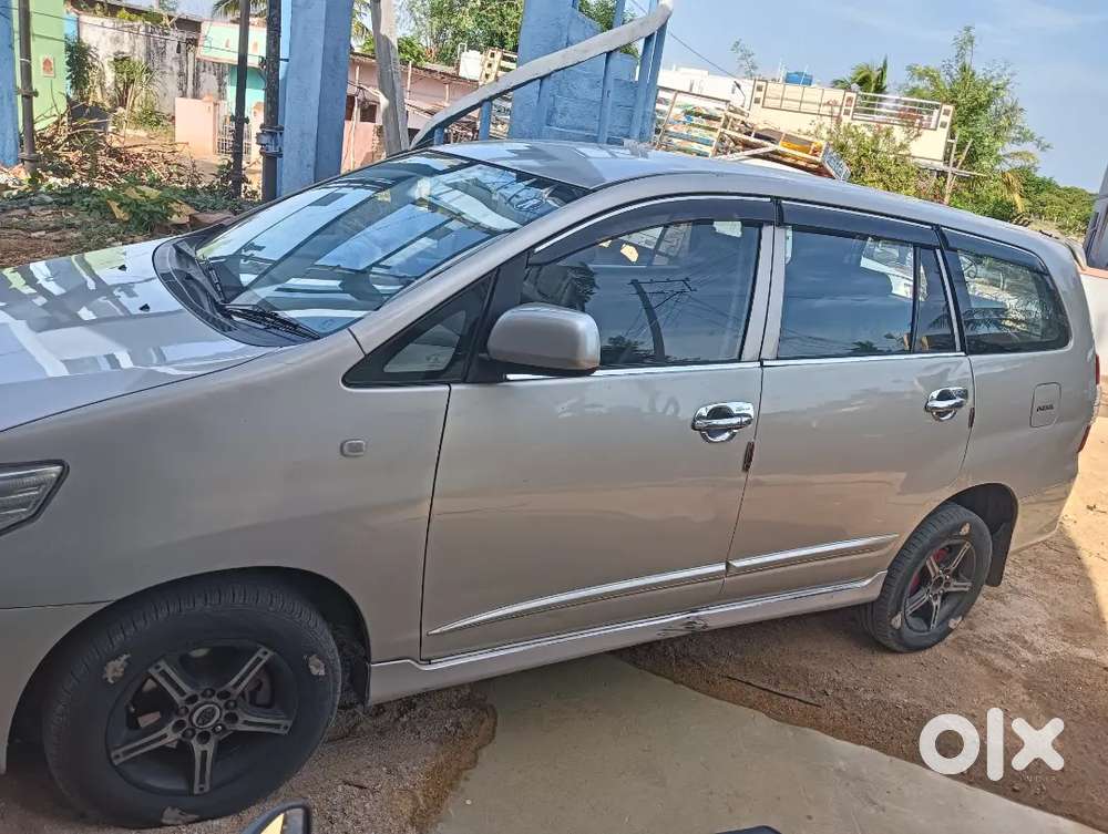 Toyota Innova 2.5 Diesel 2014, Original Zunyine Reeding