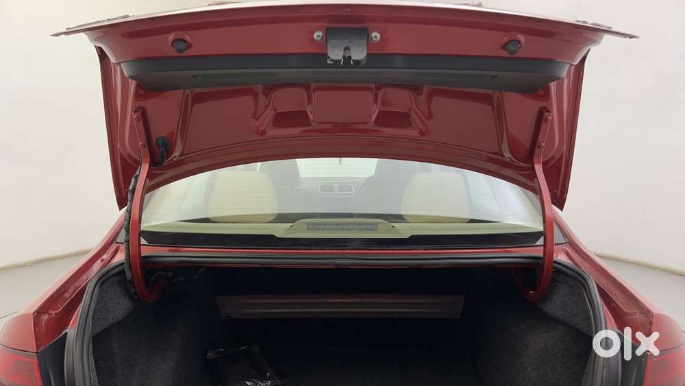 Volkswagen Vento 1.0 Red & White Edition, 2020, Petrol