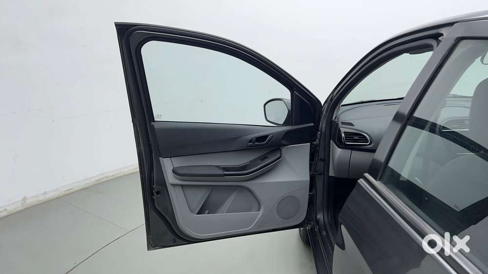 Tata Tiago Xt Icng, 2024, Cng & Hybrids