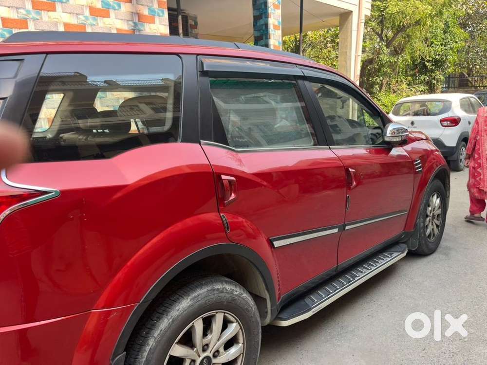 Mahindra Xuv 500 At