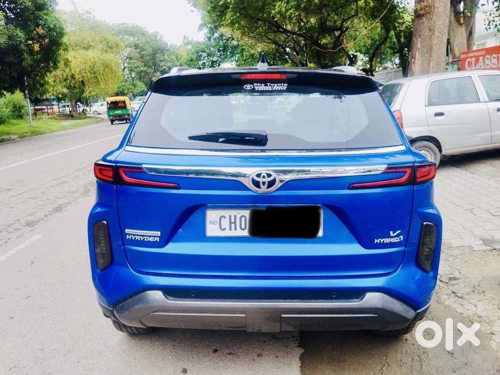 Toyota Urban Cruiser Hyryder 1.5 V Hybrid, 2023