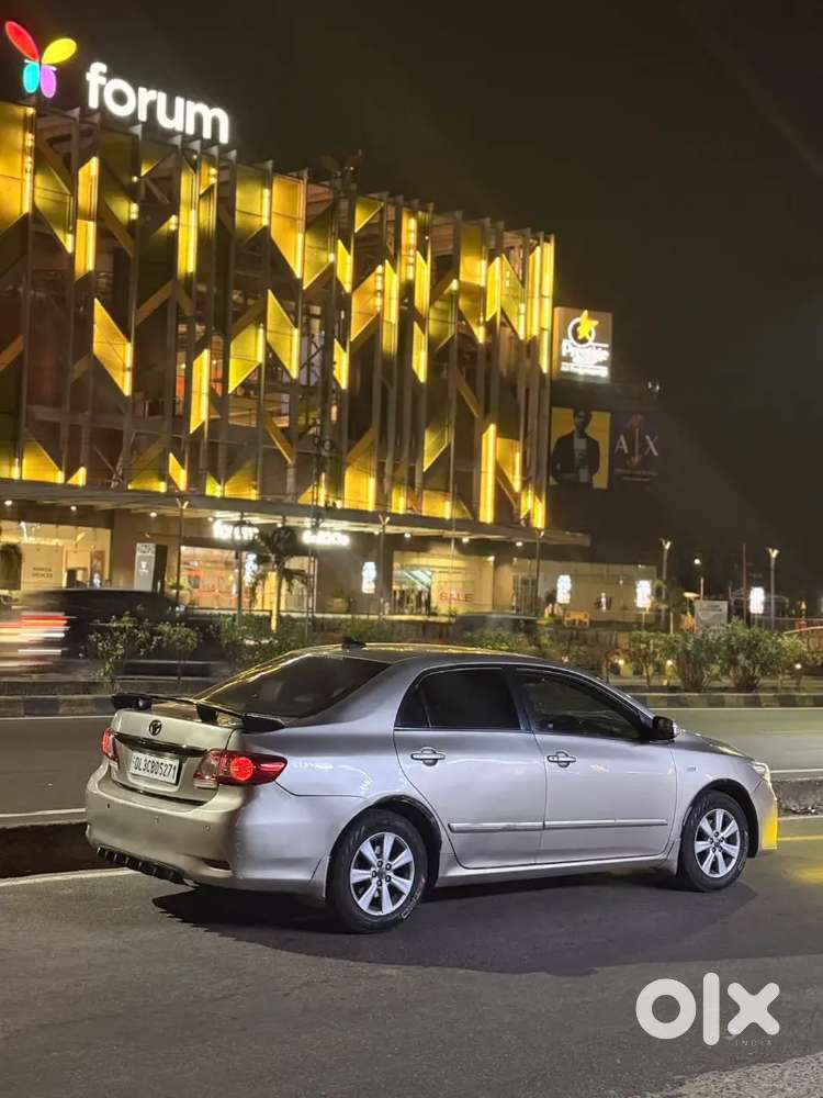 Toyota Corolla Altis 2011 Cng & Hybrids Good Condition