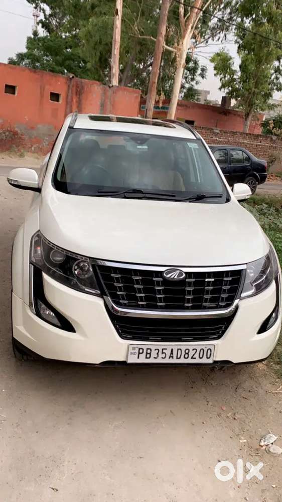 Mahindra Xuv500 2018 Diesel 100000 Km Driven