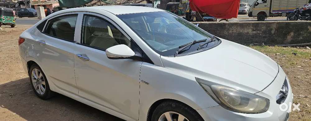 Verna Fluidic Diesel 2011 Automatic 3owner Child A C
 Parsing Running.