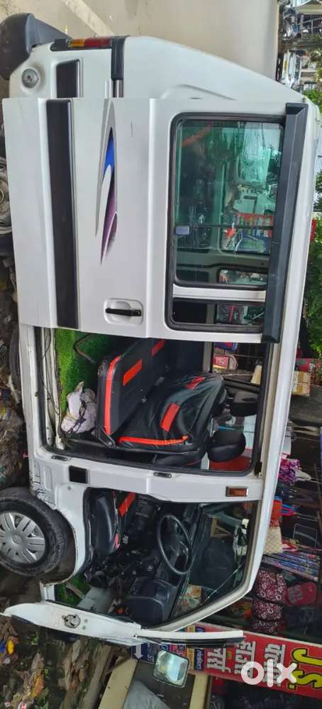 2017 Maruti Suzuki Omni Bsiii