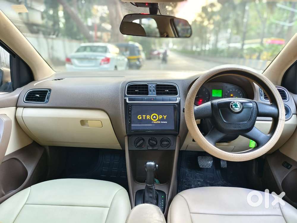 Skoda Rapid 1.6 Mpi At Ambition Plus, 2013, Petrol