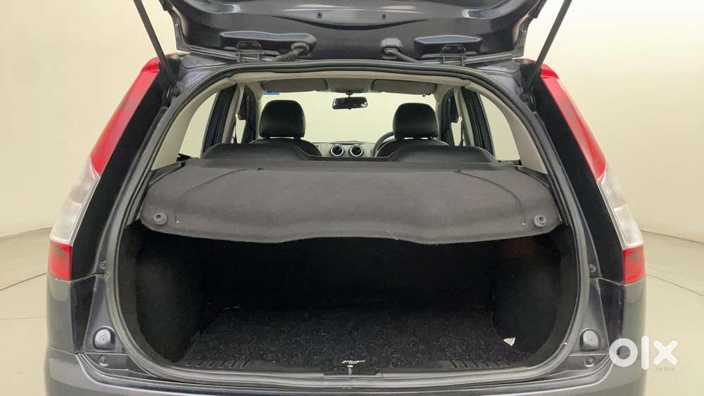 Ford Figo Petrol Zxi, 2013, Petrol