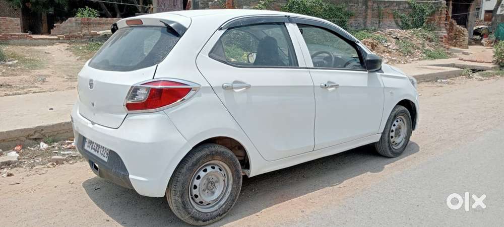 Tata Tiago 1.2 Revotron Xt (o), 2022, Petrol