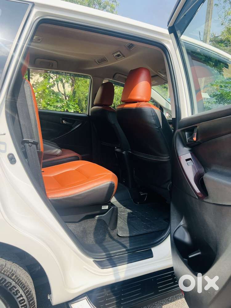 Toyota Innova Crysta 2.7 Gx Mt, 2019, Diesel