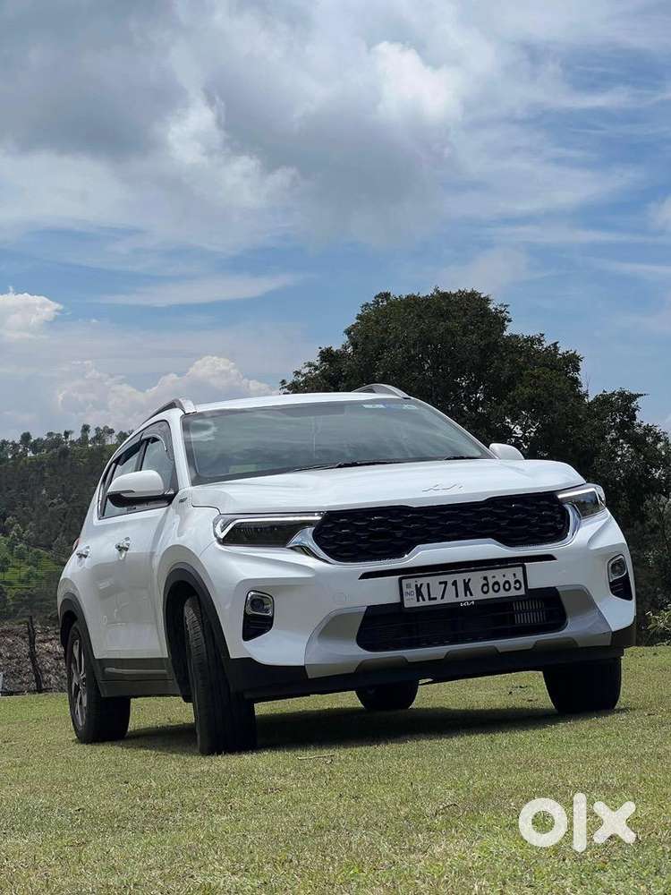 Kia Petrol Car 2023