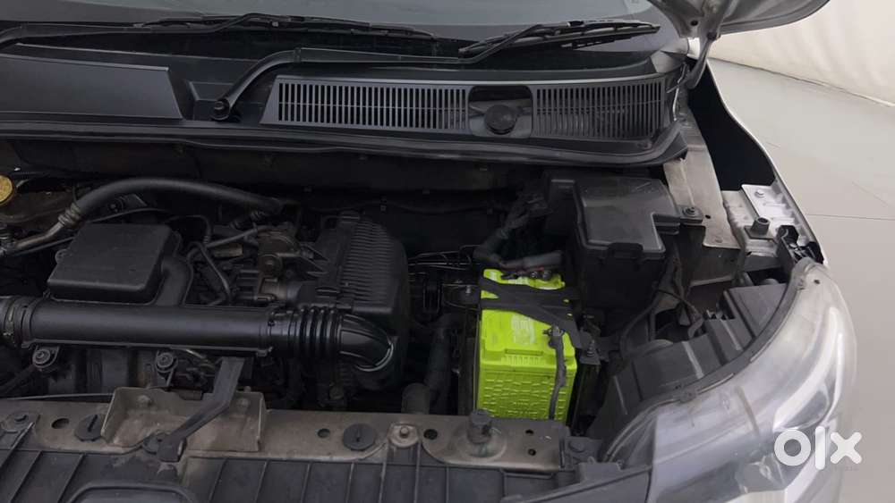 Renault Triber Rxz, 2022, Petrol