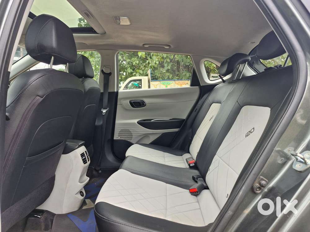 Hyundai I20 Asta (o) 1.2 Mt, 2025, Petrol