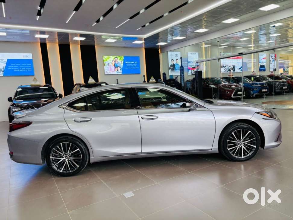 Lexus Es 300h, 2024, Petrol