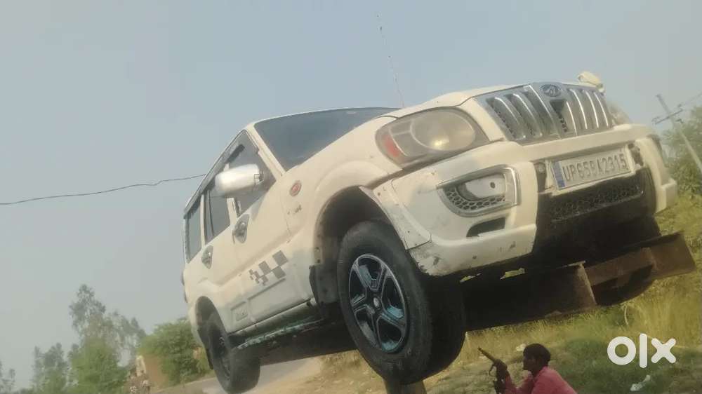 Mahindra Scorpio 2011
