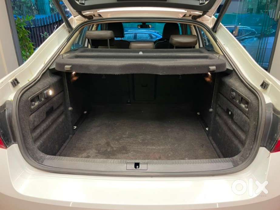 Skoda Superb 2.0 L&k Tsi At, 2019, Petrol