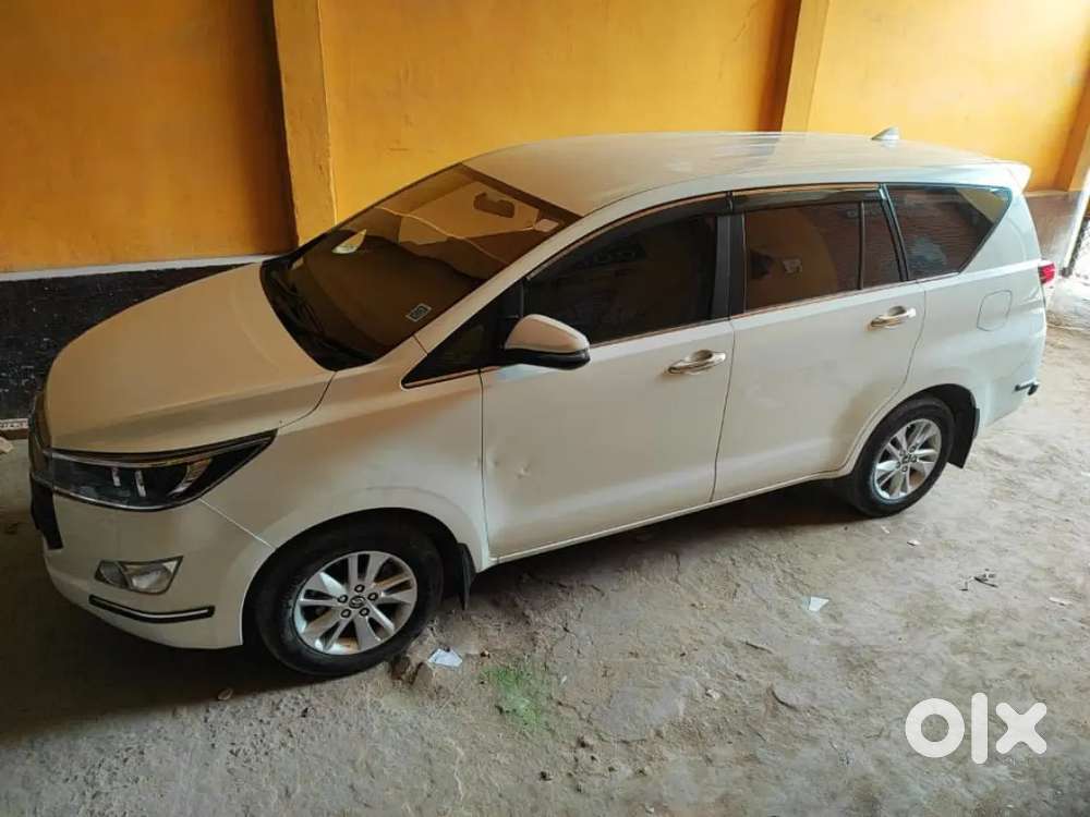 Toyota Innova Crysta 2018 Diesel 80000 Km Driven