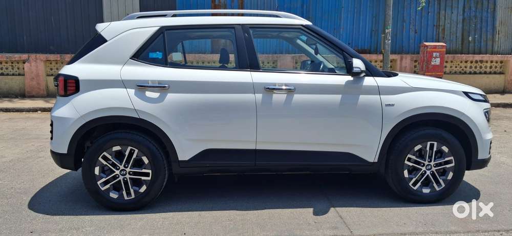 Hyundai Venue 1.0 Sx (o) Turbo Dct, 2022, Petrol