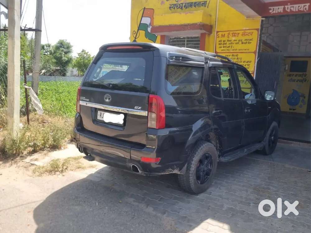 Tata Safari Storme 2015 Diesel Lx 4x2 Black