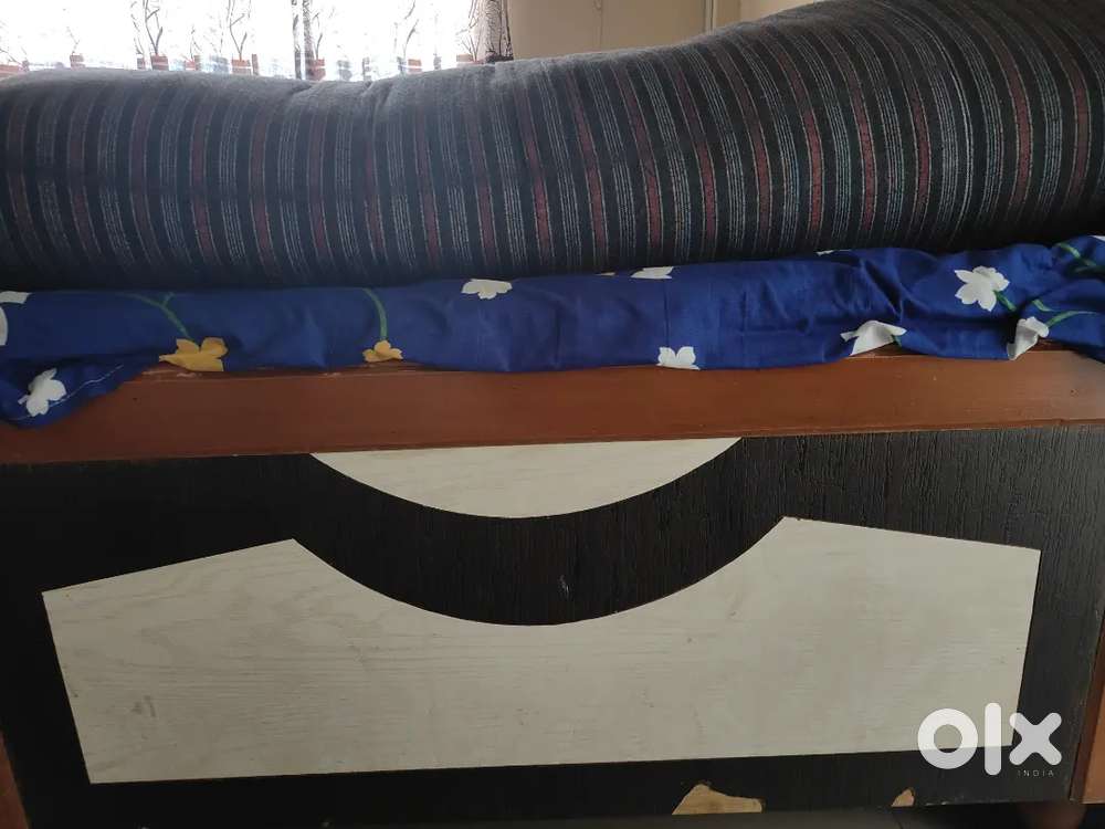bed with mattress