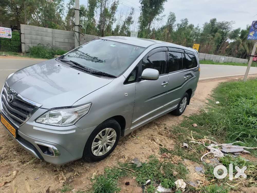 Toyota Innova 2.5 G4 6+1