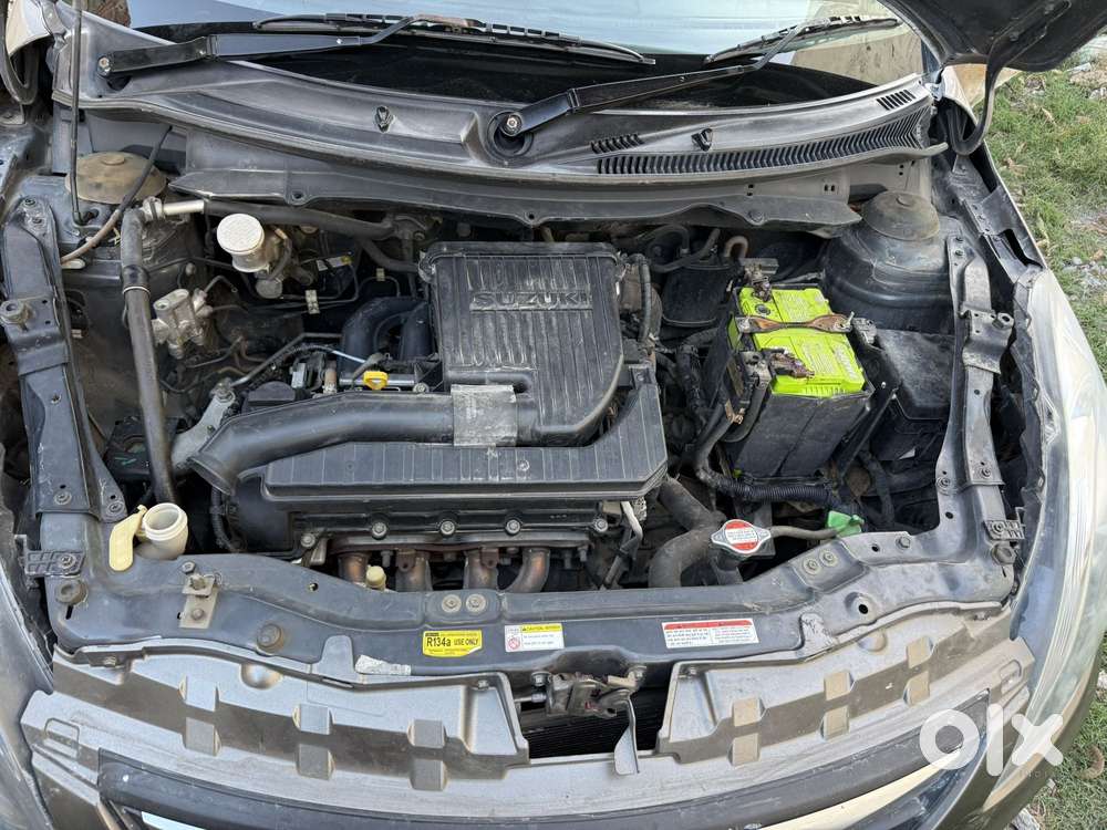 Maruti Suzuki Swift Dzire 1.3 Vxi, 2015, Petrol