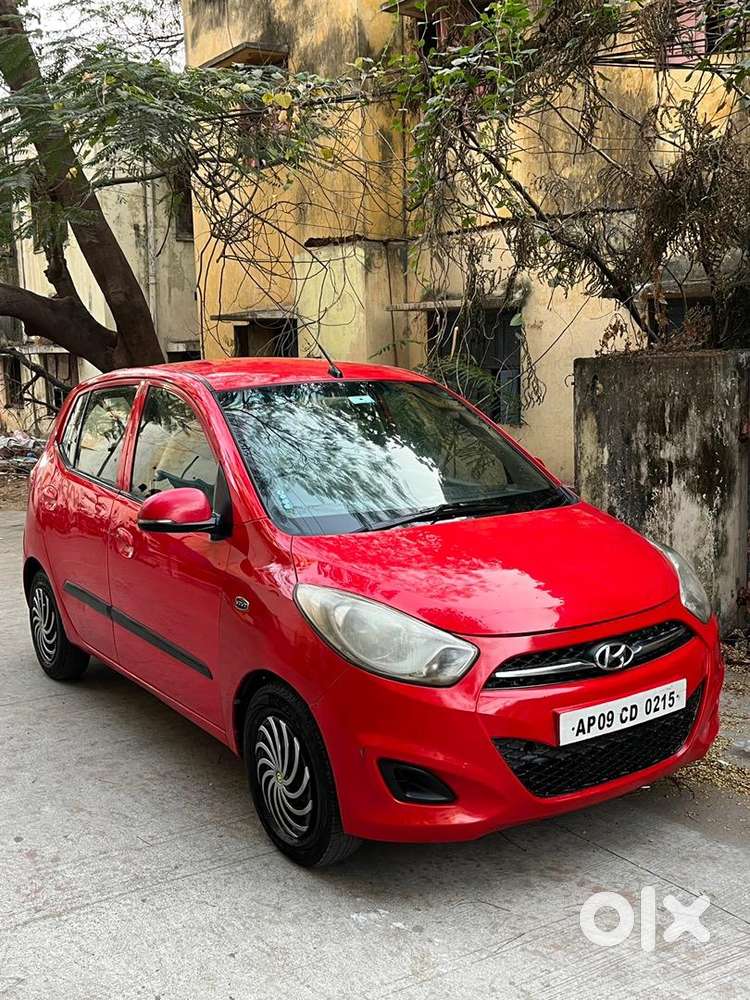 Hyundai I10 2011 Petrol Good Condition Moving Abroad Urgent Sale