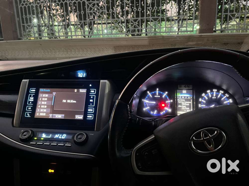 Toyota Innova Crysta 2.4 V 8 Str, 2019, Diesel