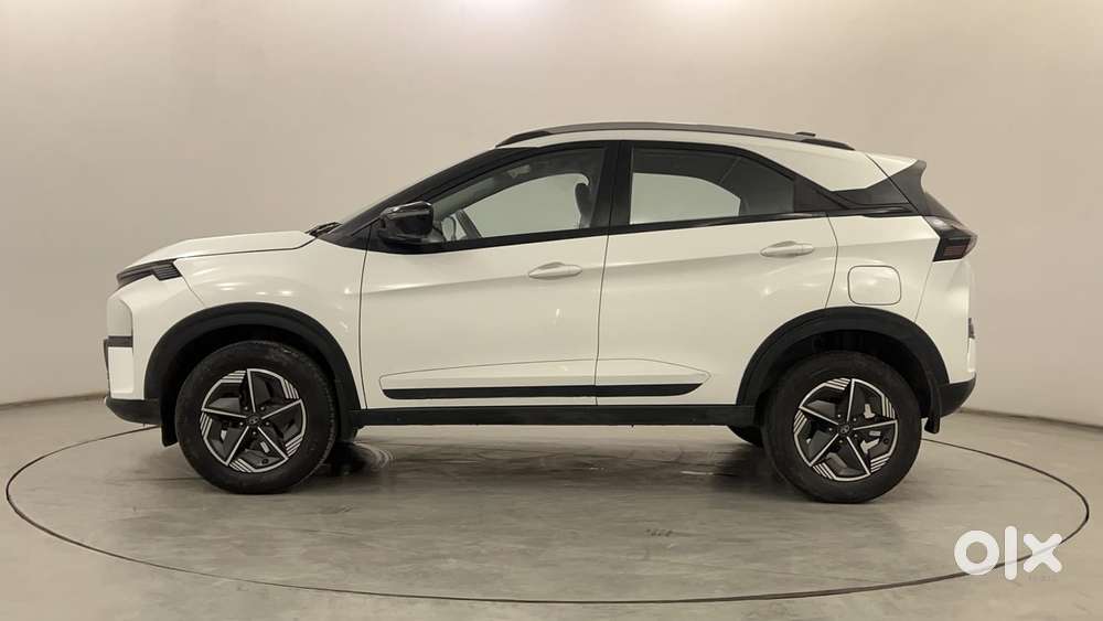 Tata Nexon Creative Plus 1.2 Revotron Petrol 7dca, 2024, Petrol