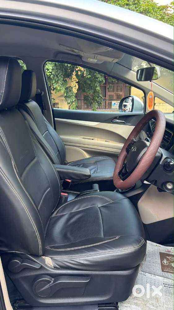 Mahindra Marazzo 1.5 M6 Plus 8 Str, 2022, Diesel