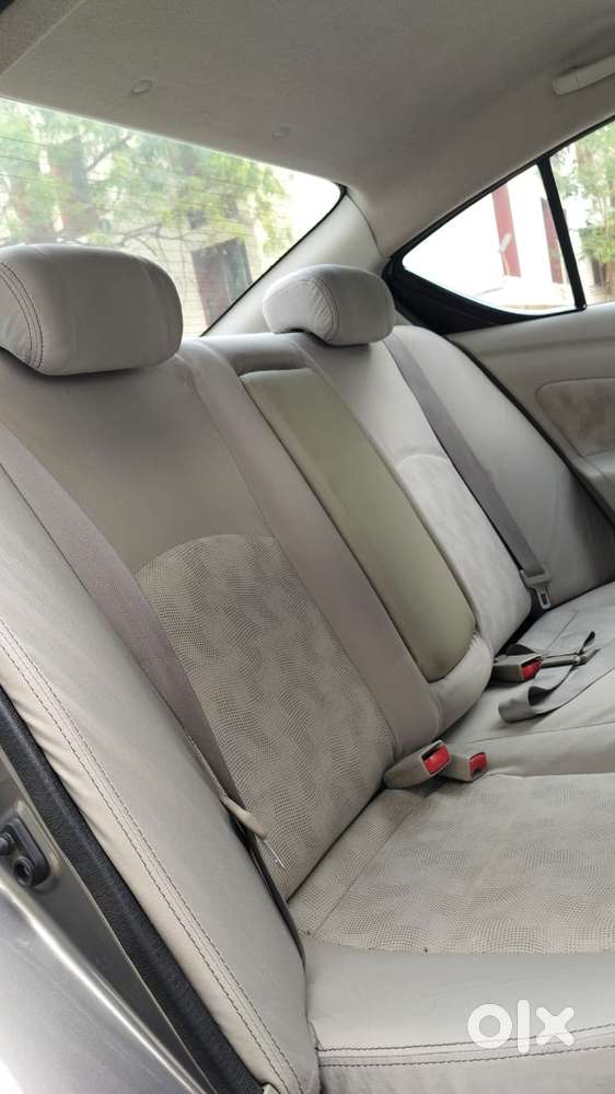 Nissan Sunny, 2015, Diesel