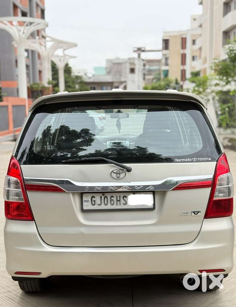 Toyota Innova 2.5 Vx 7 Str Bs-iii, 2014, Diesel