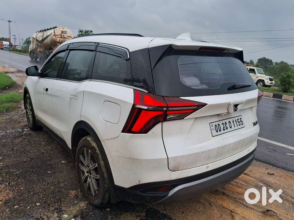 Mahindra Xuv700 Petrol 2024