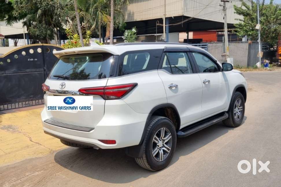 Toyota Fortuner 4x2 At 2.8 Diesel, 2022, Diesel