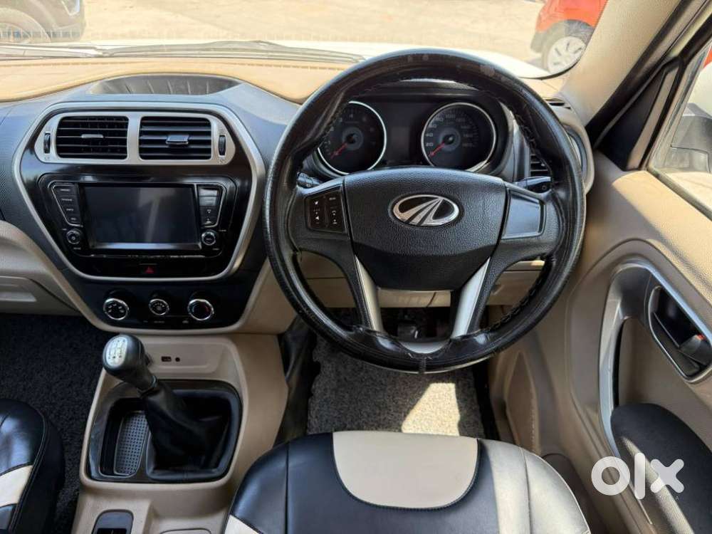 Mahindra Tuv 300 T10, 2019, Diesel