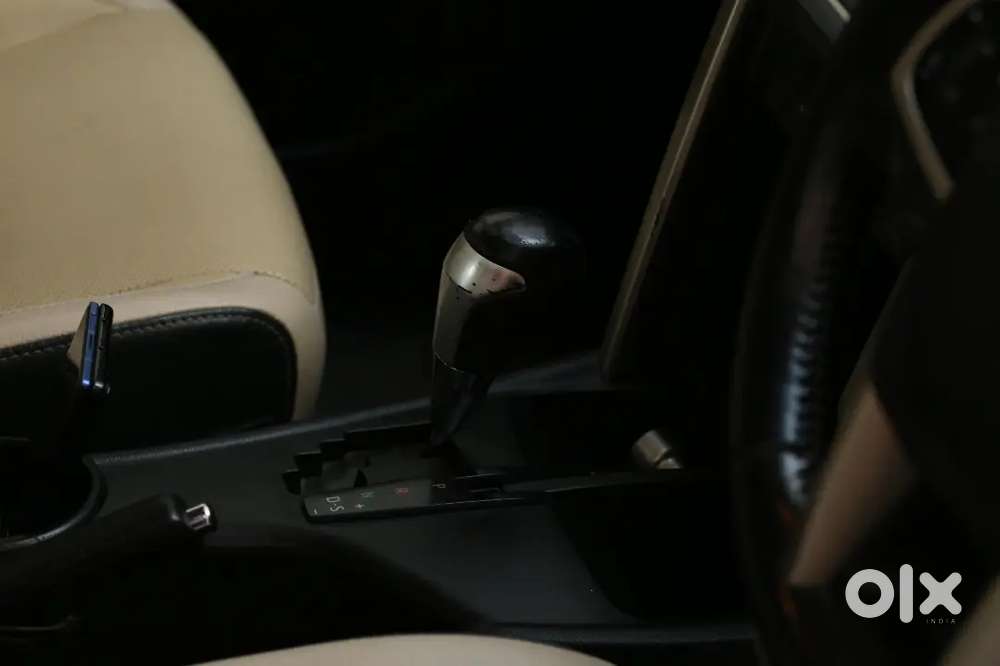 Toyota Innova Crysta 2020 Diesel 170000 Km Driven