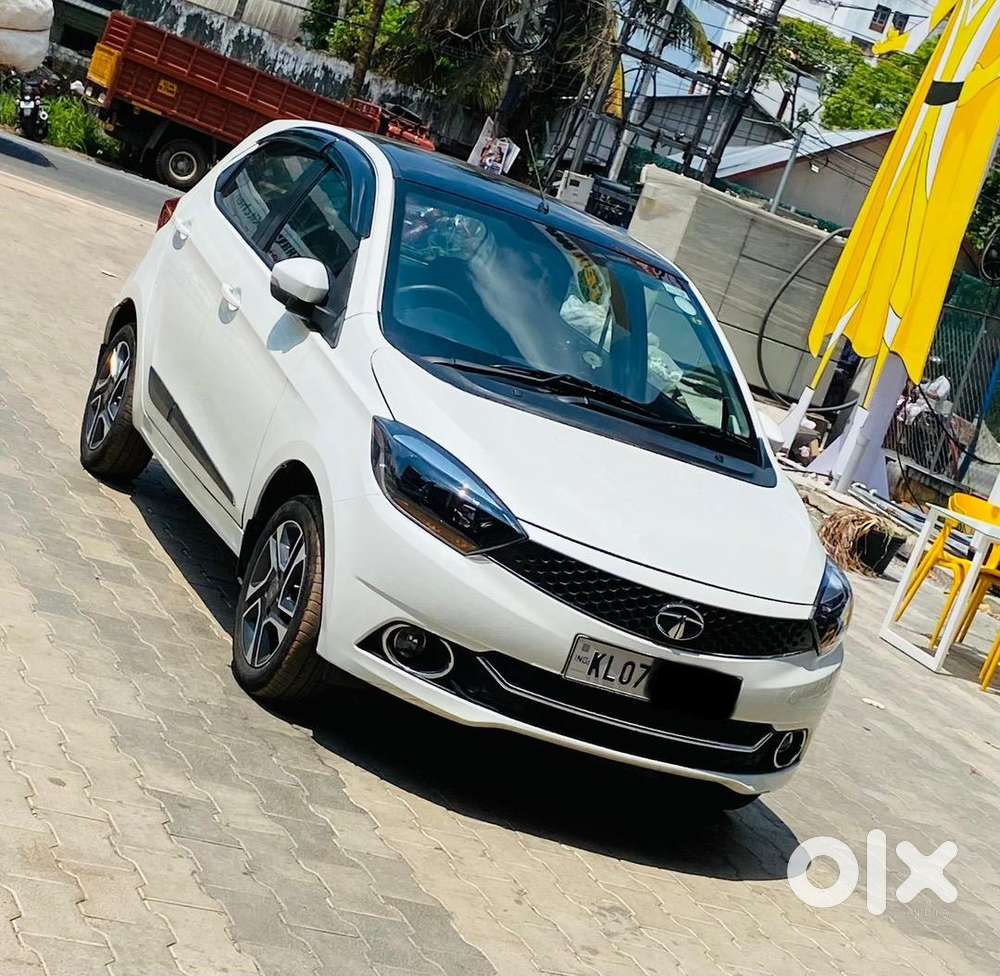 Tata Tiago Xz+ Dual Tone 2019 - Petrol