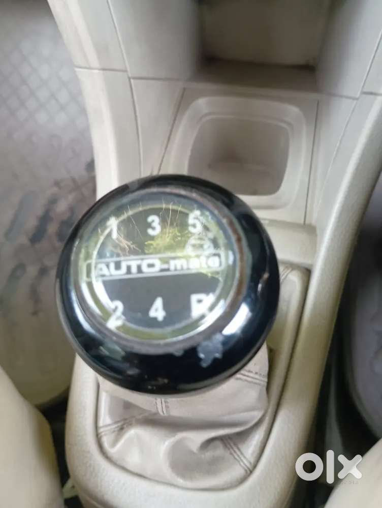 Doctors Maruti Suzuki Ertiga 2015 Cng