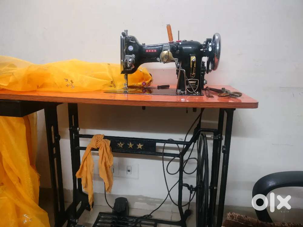 Sewing Machine Stands Buy Sell Used Furniture in India OLX