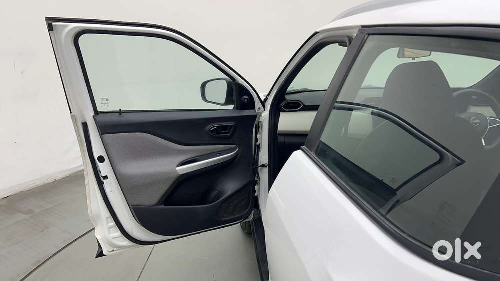 Nissan Magnite 1.0 Xe, 2023, Petrol