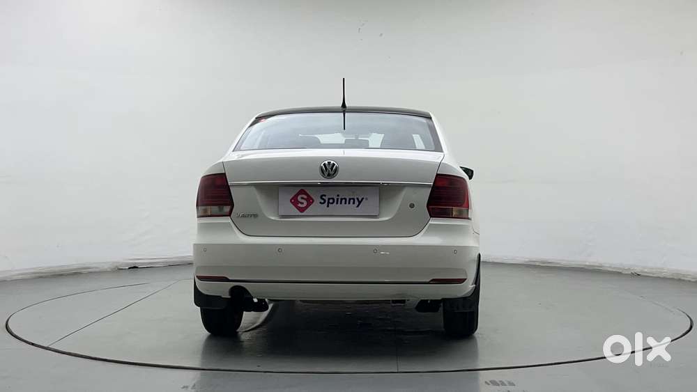 Volkswagen Vento 1.6 Highline, 2017, Petrol
