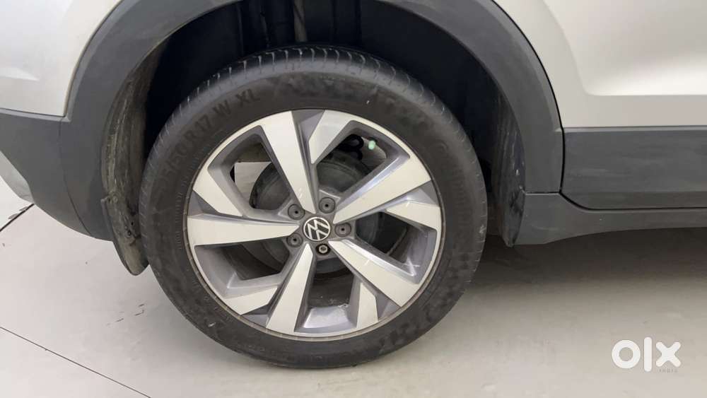 Volkswagen Taigun Topline 1.0 Tsi At (electric Seats), 2022, Petrol