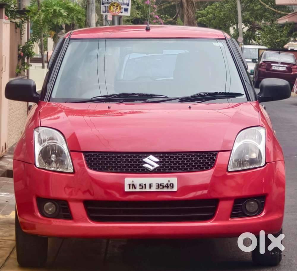 Maruti Suzuki Swift Vxi + Manual, 2010, Petrol