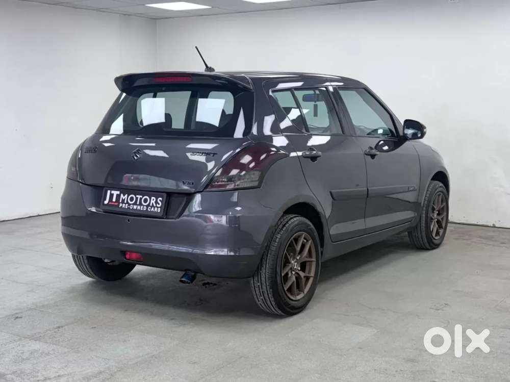 Maruti Suzuki Swift Vxi 1.2 Abs Bs-iv, 2017, Petrol