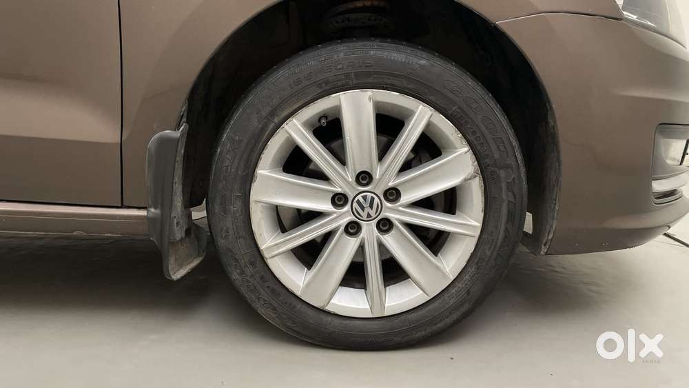 Volkswagen Vento 2013-2015 1.2 Tsi Highline At, 2016, Petrol