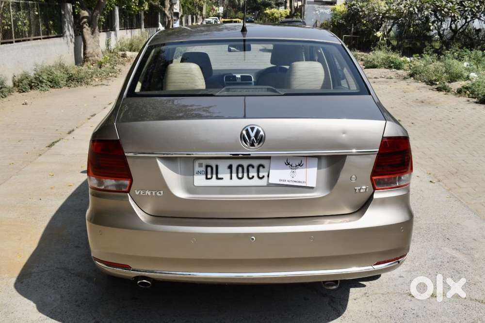 Volkswagen Vento 1.2 Tsi Highline At, 2015, Petrol