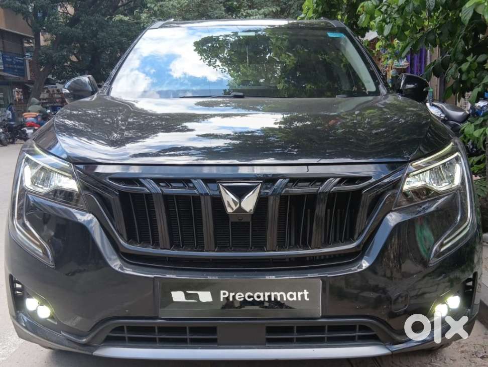 Mahindra Xuv700 2.0 Ax 5 Petrol Mt Str, 2024, Petrol