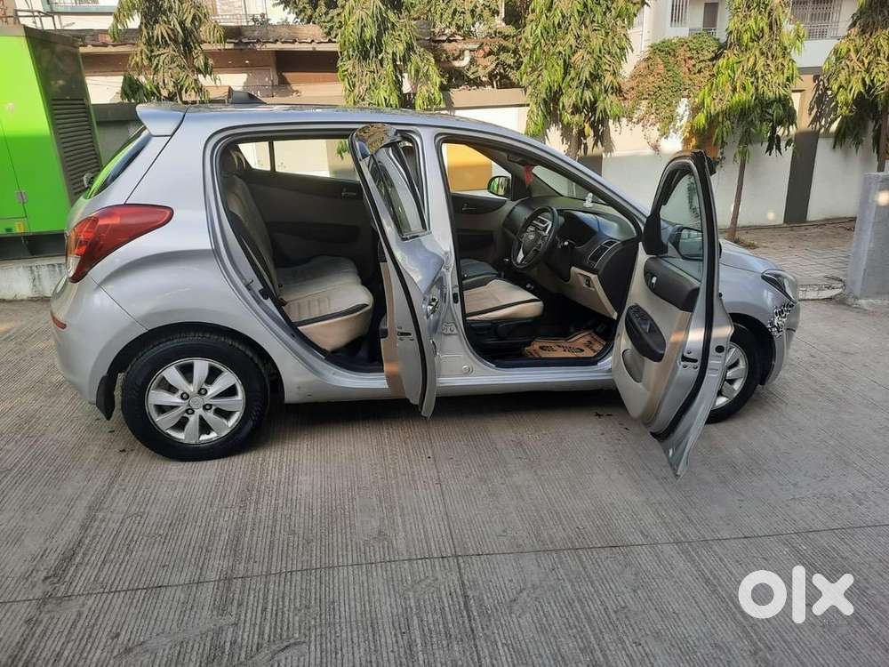 Hyundai I20 2013 Cng & Hybrids 107700 Km Driven