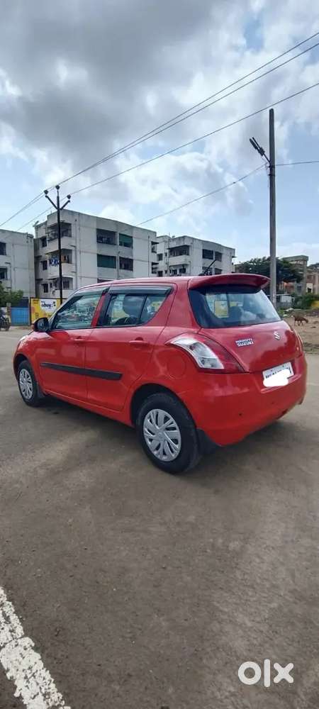 Maruti Suzuki Swift 2016