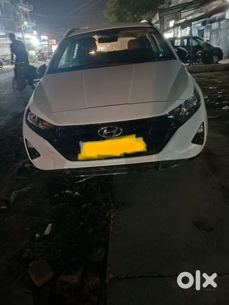Up 32na 5769 /only 15/20 Km Daily Runing And Single Hand Use Only