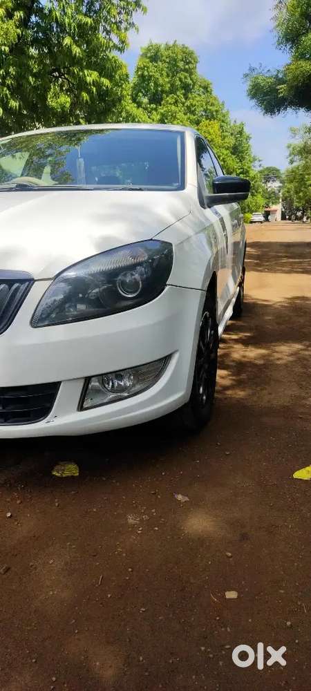 Skoda Rapid 2015